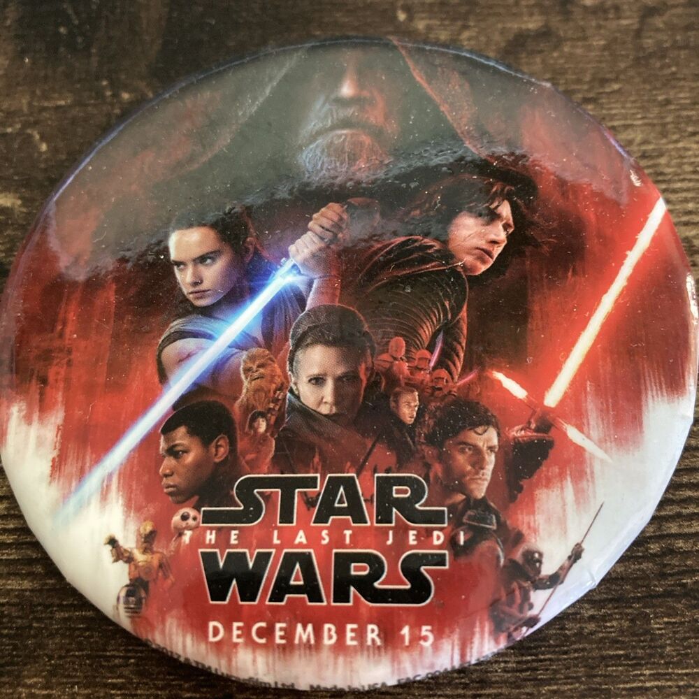 Star Wars: The Last Jedi Premiere Button MINT Opening Night Promo 3" Disney